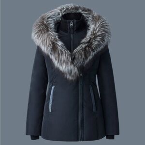 XL Mackage ADALI Down coat with silver fox fur Signature Mackage Collar